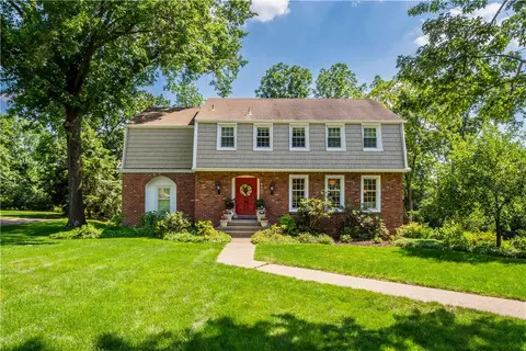 217 Trotwood West Dr, Pittsburgh, PA 15241