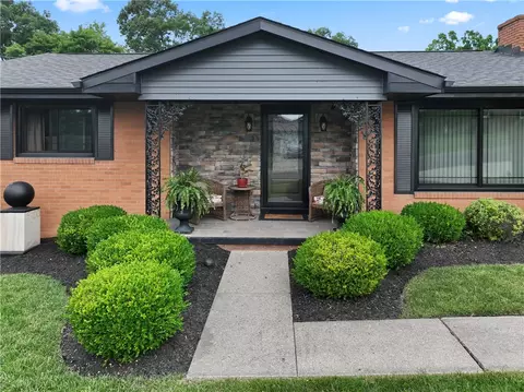 1402 Imperial Dr, Aliquippa, PA 15001