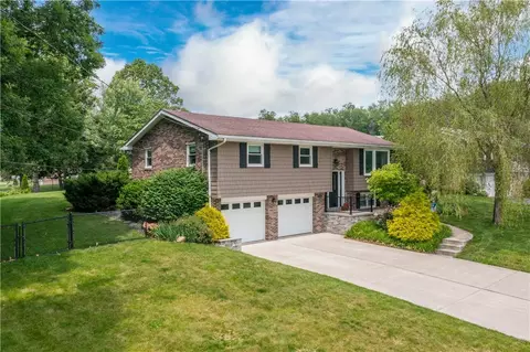1116 Mcgovern Rd, Houston, PA 15342