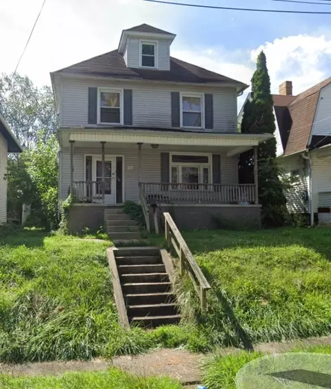 926 Morton St, New Castle, PA 16101