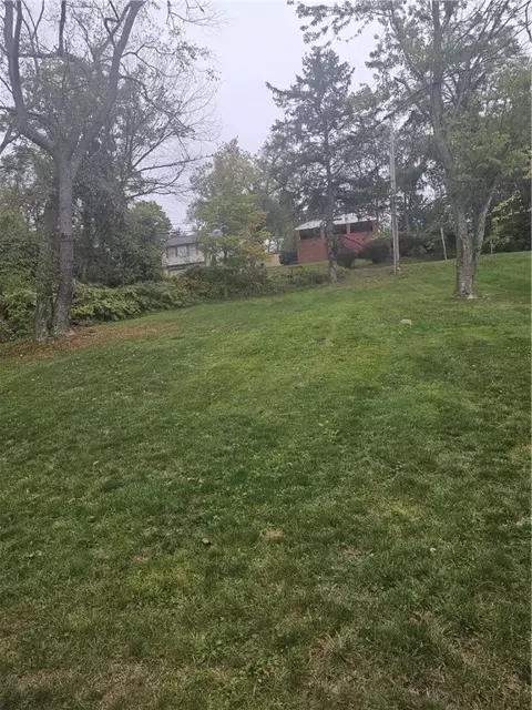 0 Willow Dr, Monroeville, PA 15146