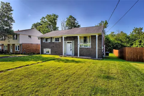 14080 Easy St, Irwin, PA 15642 photo 32