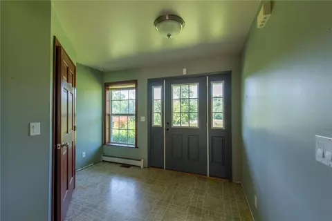 262 Walker Rd, Apollo, PA 15613 photo 2