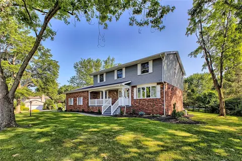 1318 Dellview Dr, Greensburg, PA 15601