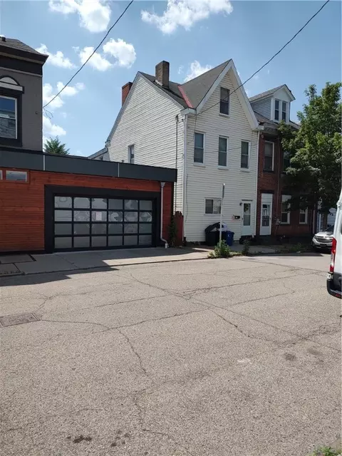 336 39th St, Pittsburgh, PA 15201