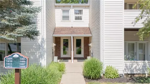 1410 Kenzie Dr, Pittsburgh, PA 15205
