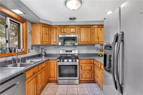 391 Wendel Rd, Irwin, PA 15642 photo 12