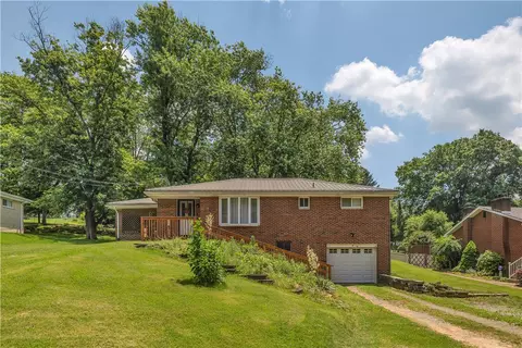391 Wendel Rd, Irwin, PA 15642