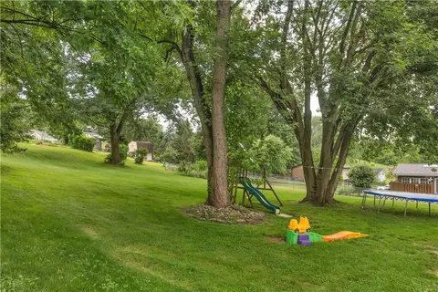 391 Wendel Rd, Irwin, PA 15642 photo 28