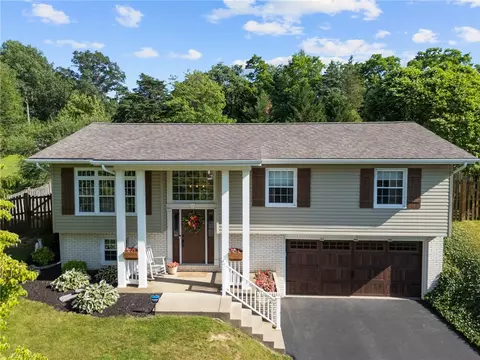 108 Heather Dr, Monaca, PA 15061