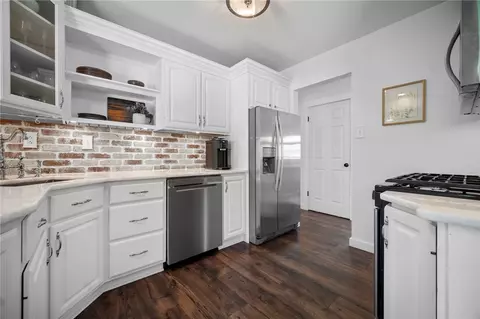 Kitchen - 108 Heather Dr, Monaca, PA 15061 photo 1 of 6