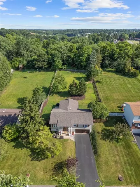 View/Area - 108 Heather Dr, Monaca, PA 15061 photo 2 of 3