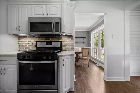 Kitchen - 108 Heather Dr, Monaca, PA 15061 photo 3 of 6