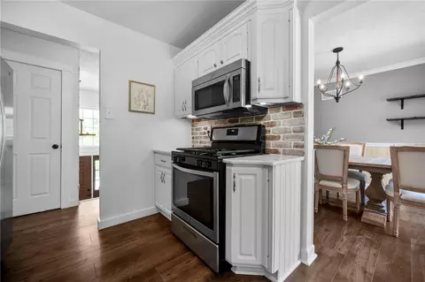 Kitchen - 108 Heather Dr, Monaca, PA 15061 photo 5 of 6