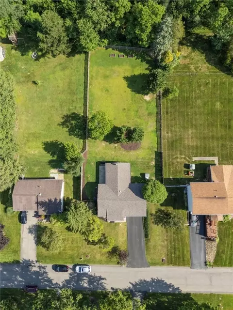 View/Area - 108 Heather Dr, Monaca, PA 15061 photo 3 of 3