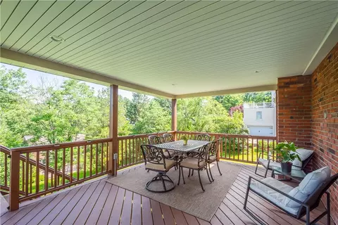 144 Warwick Dr, Pittsburgh, PA 15241 photo 16