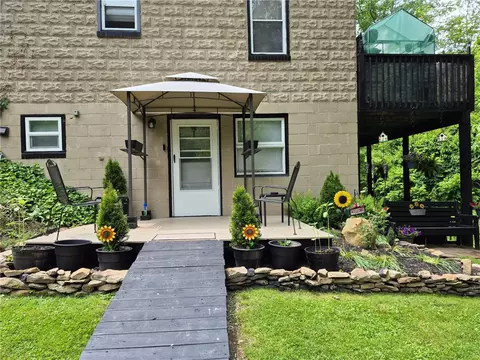 354 Franklin Hill Rd, Kittanning, PA 16201