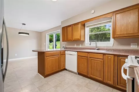 6014 Calisti Dr, Export, PA 15632 photo 8