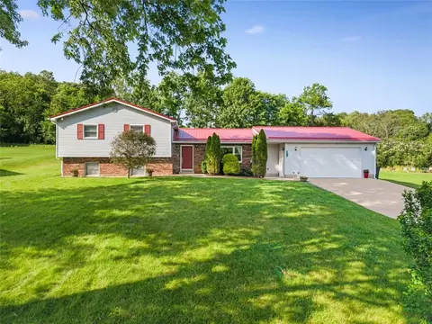 6014 Calisti Dr, Export, PA 15632