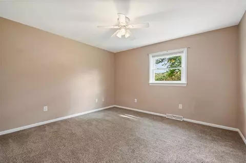 6014 Calisti Dr, Export, PA 15632 photo 11