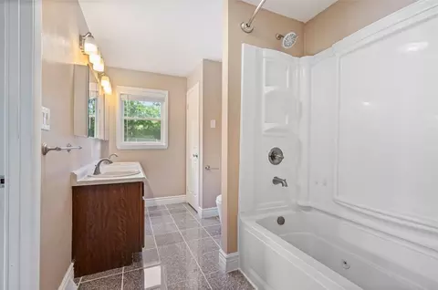 6014 Calisti Dr, Export, PA 15632 photo 10
