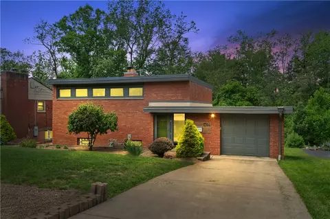 1314 Arrowood Dr, Pittsburgh, PA 15243