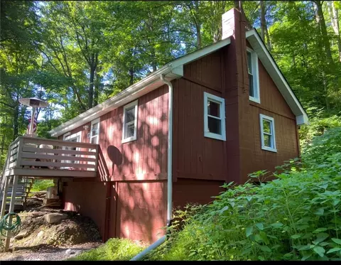 1563 Darlington Roadrockcliff Rd, Ligonier, PA 15658