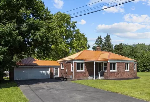 389 Mercer Rd, Greenville, PA 16125