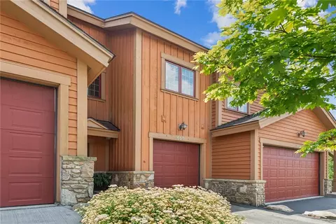553 Woodside Cres, Champion, PA 15622