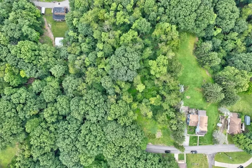 View/Area - 309 Preston Ave, Pittsburgh, PA 15214 photo 1 of 9