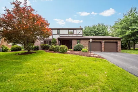 105 Shawnee Trl, Venetia, PA 15367