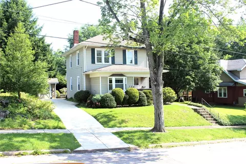 515 E Garfield Ave, New Castle, PA 16105