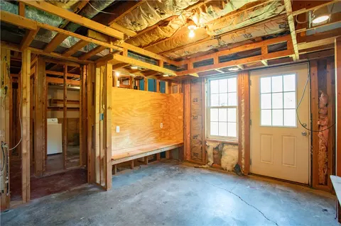 103 Mowry Rd, Monaca, PA 15061 photo 22