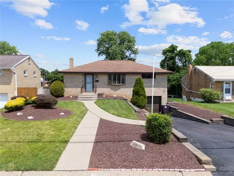 5249 Holiday Dr, Pittsburgh, PA 15236