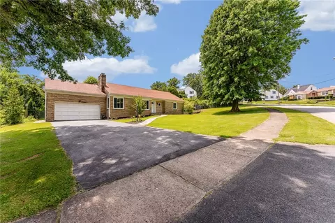 80 Montview St, Uniontown, PA 15401