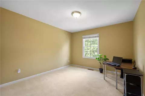 Bedroom - 206 Buckeye Ct, Eighty Four, PA 15330 photo 4 of 4