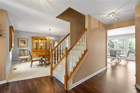 Entry Way - 206 Buckeye Ct, Eighty Four, PA 15330 photo 2 of 2