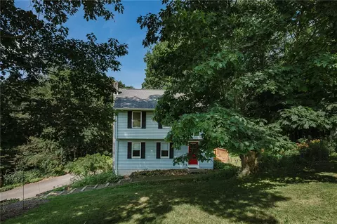 380 Abbey Rd, Indiana, PA 15701