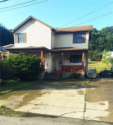 406 Walnut St, Reno, PA 16343