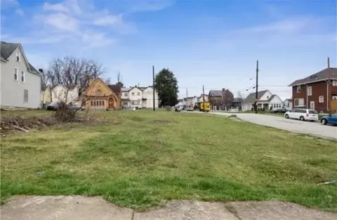 1506 Mcclure St, Homestead, PA 15120