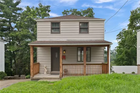 638 Ridgemont Dr, Pittsburgh, PA 15220