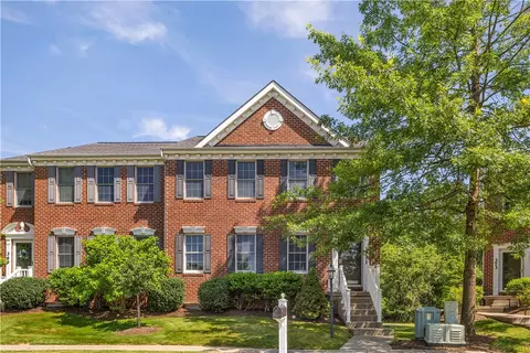 371 Marshall Heights Dr, Wexford, PA 15090