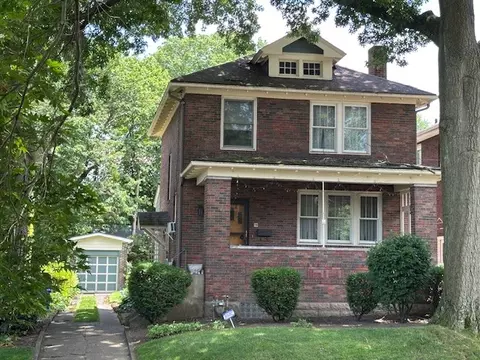 131 Carnegie Pl, Pittsburgh, PA 15208