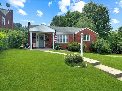 1024 Beechland St, Pittsburgh, PA 15207