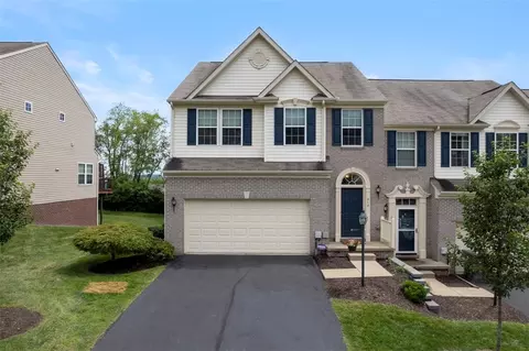 242 Corey Dr, Gibsonia, PA 15044
