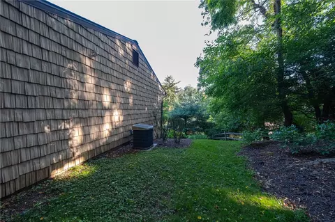 112 Siebert, Pittsburgh, PA 15237 photo 37
