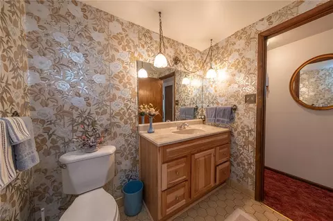 112 Siebert, Pittsburgh, PA 15237 photo 16