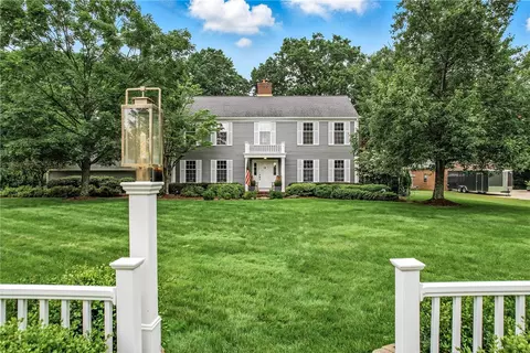 805 Westminster Rd, Hermitage, PA 16148