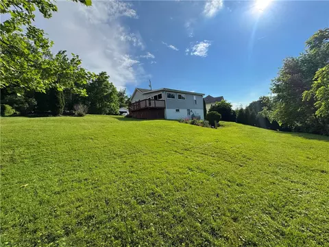 Exterior - 81 Baltimore St, Irwin, PA 15642 photo 7 of 12