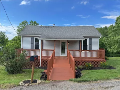 Exterior - 81 Baltimore St, Irwin, PA 15642 photo 1 of 12